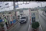 Đề nghị xử lý xe ô tô 31 lần vượt trạm, trốn phí
