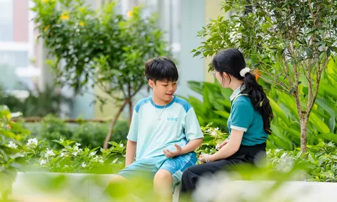 Vin Nexus Center: Trường học hạnh phúc hình trái tim và những gam màu rất “lạ”