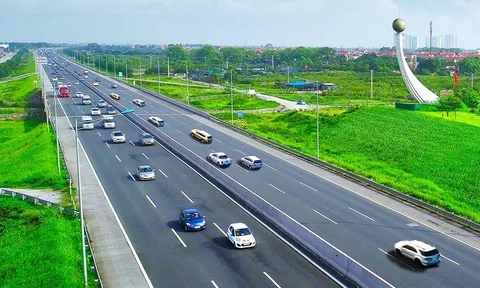 Vì sao xe tải chọn quốc lộ 5 thay vì cao tốc?