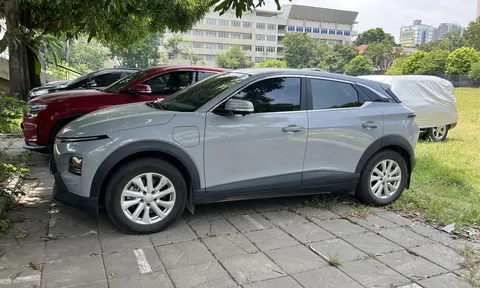 “Đau đầu” chi phí “nuôi” ô tô ở Hà Nội khi tiền gửi xe tăng cao