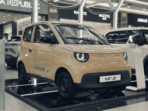 Mua xe 0 đồng, sạc miễn phí: VF 2 gỡ bài toán tài chính cho người mới lên đời ô tô