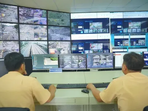 Cảnh sát giao thông tăng cường phạt nguội người đi xe máy qua camera