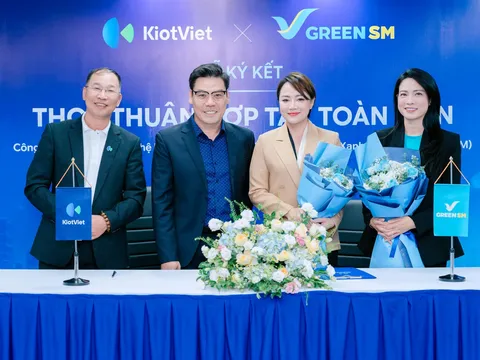 GREEN SM VÀ KIOTVIET KÝ KẾT HỢP TÁC CHIẾN LƯỢC, MỞ RỘNG HỆ SINH THÁI KINH DOANH VÀ GIAO NHẬN XANH