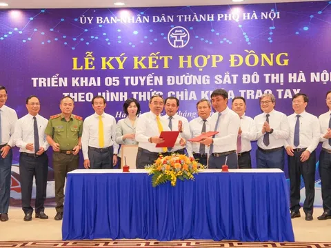 Hà Nội ký hợp đồng triển khai 5 tuyến đường sắt đô thị, mục tiêu hoàn thành năm 2030