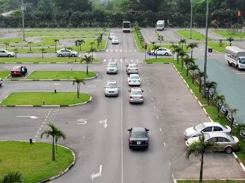 Rà soát dữ liệu đào tạo lái xe