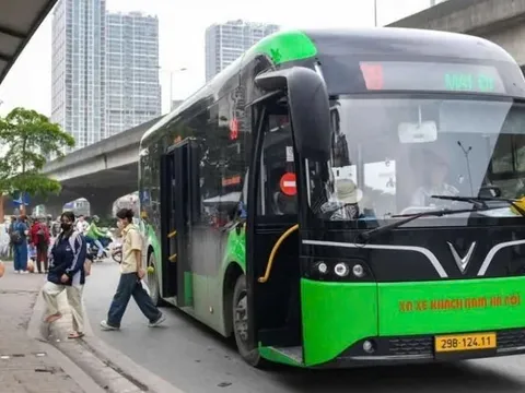 Người làm việc tại khu công nghệ cao Hà Nội sắp được miễn vé tháng giao thông công cộng