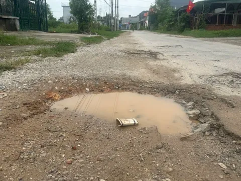 Quảng Ninh: Người dân kêu cứu vì “con đường đau khổ” 331B nhiều năm chưa được sửa chữa